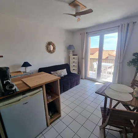 شقة T2 A Avec Terrasse Et Parking, Acces Direct A La - Fr-1-309-514
